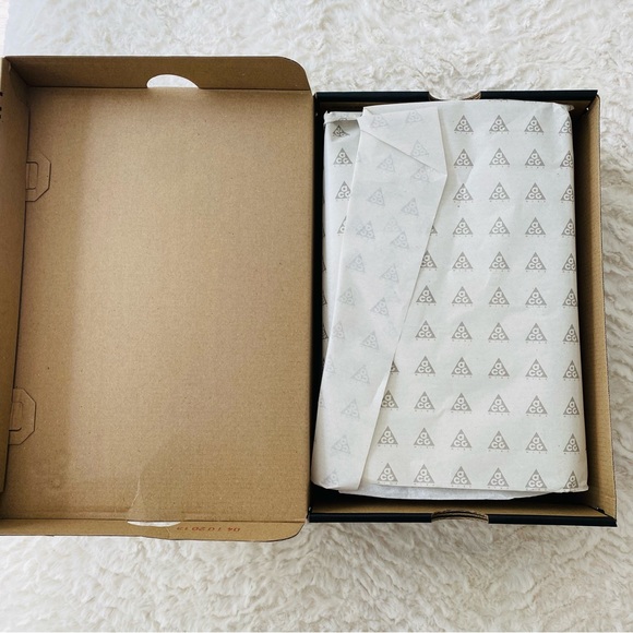 🐜🖤 2020 DS Nike ACG MOC 3.0 Leather Size Men’s 9 Wmns 10.5 Black 🖤🐜 - Picture 6 of 8